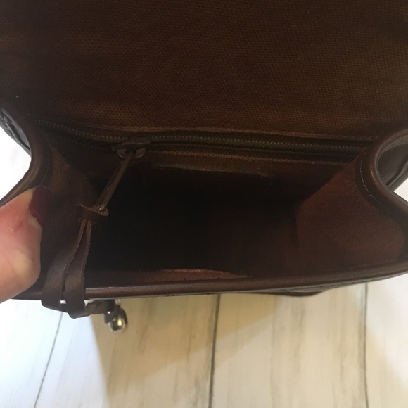 Vintage Brighton Crossbody - Picture 8 of 8